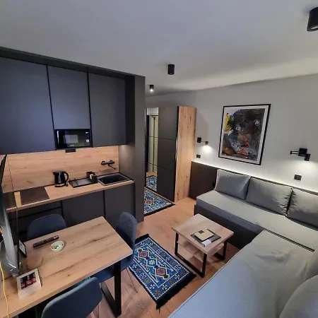 Anima Bela Reka C121, アパート