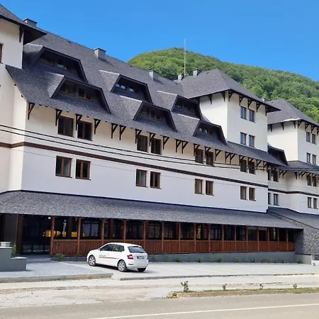 Anima Bela Reka C121, Brzeće