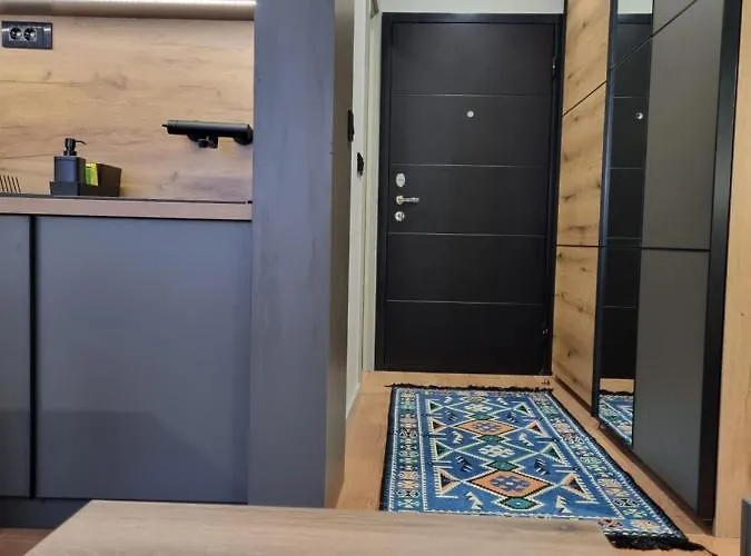 Anima Bela Reka C121, *