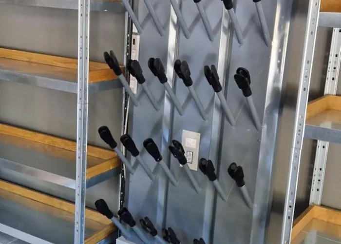 Anima Bela Reka C121, Brzeće